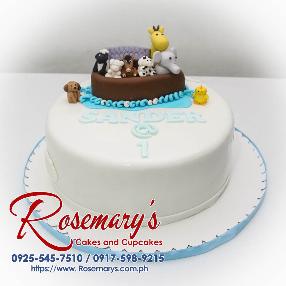 One-layer chocolate cake decorated with adorable animal fondant toppers. Perfect for a playful celebration! By Rosemary's Cakes (0917-598-9215).