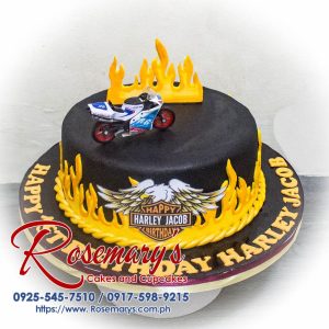 Delicious one-layer Harley Davidson themed cake with intricate motorcycle details. Order your custom cake from Rosemary's Cakes! Call 0917-598-9215.