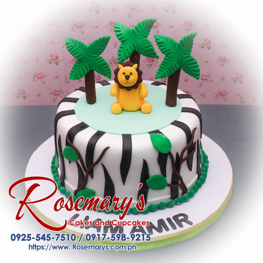A delicious 1-layer safari themed cake adorned with fondant animals from Rosemary's Cakes. Contact: 0925-545-7510.