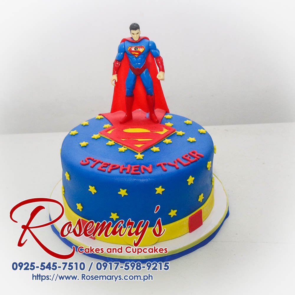 One-layer yellow cake decorated with a Superman theme: blue frosting, red accents. Delicious birthday treat! Order yours from Rosemary's Cakes (0917-598-9215).