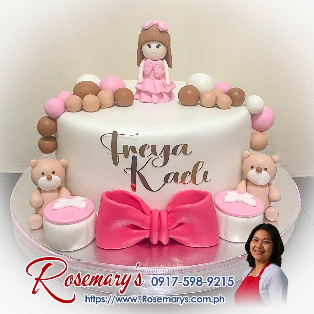 cute teddy bear themed cake for freya kaeli Cute 1 layer teddy bear themed cake, delicious and yummy. Order from Rosemary's Cakes, contact 0917-598-9215.